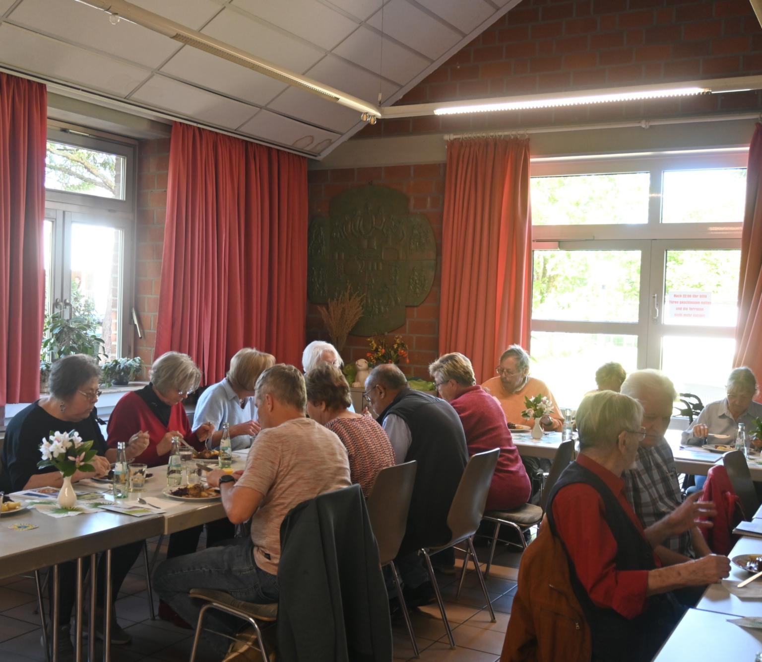 Gemeinsames Mittagessen (c) Agathe Odinius